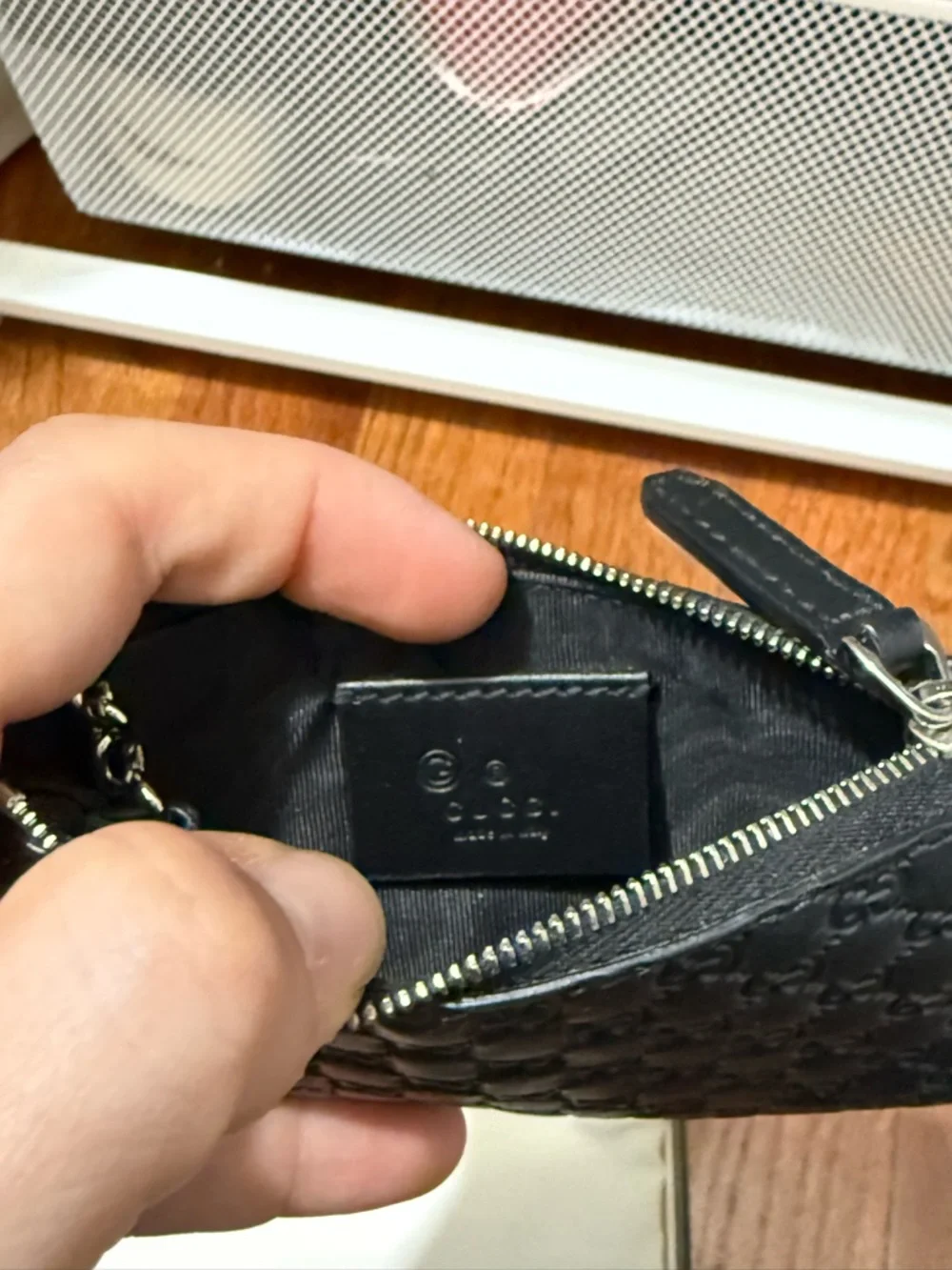 Gucci Leather Key Pouch Wallet with Ring - Picture 5 of 6